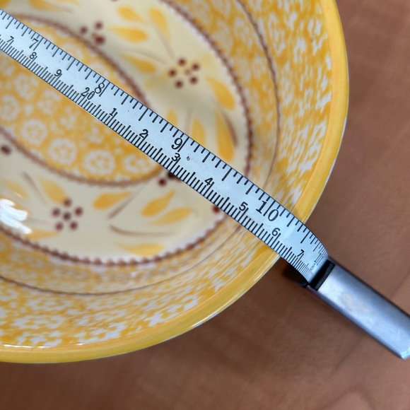 temptations bakeware presentable ovenware old world yellow Tara serving bowl - Picture 4 of 6